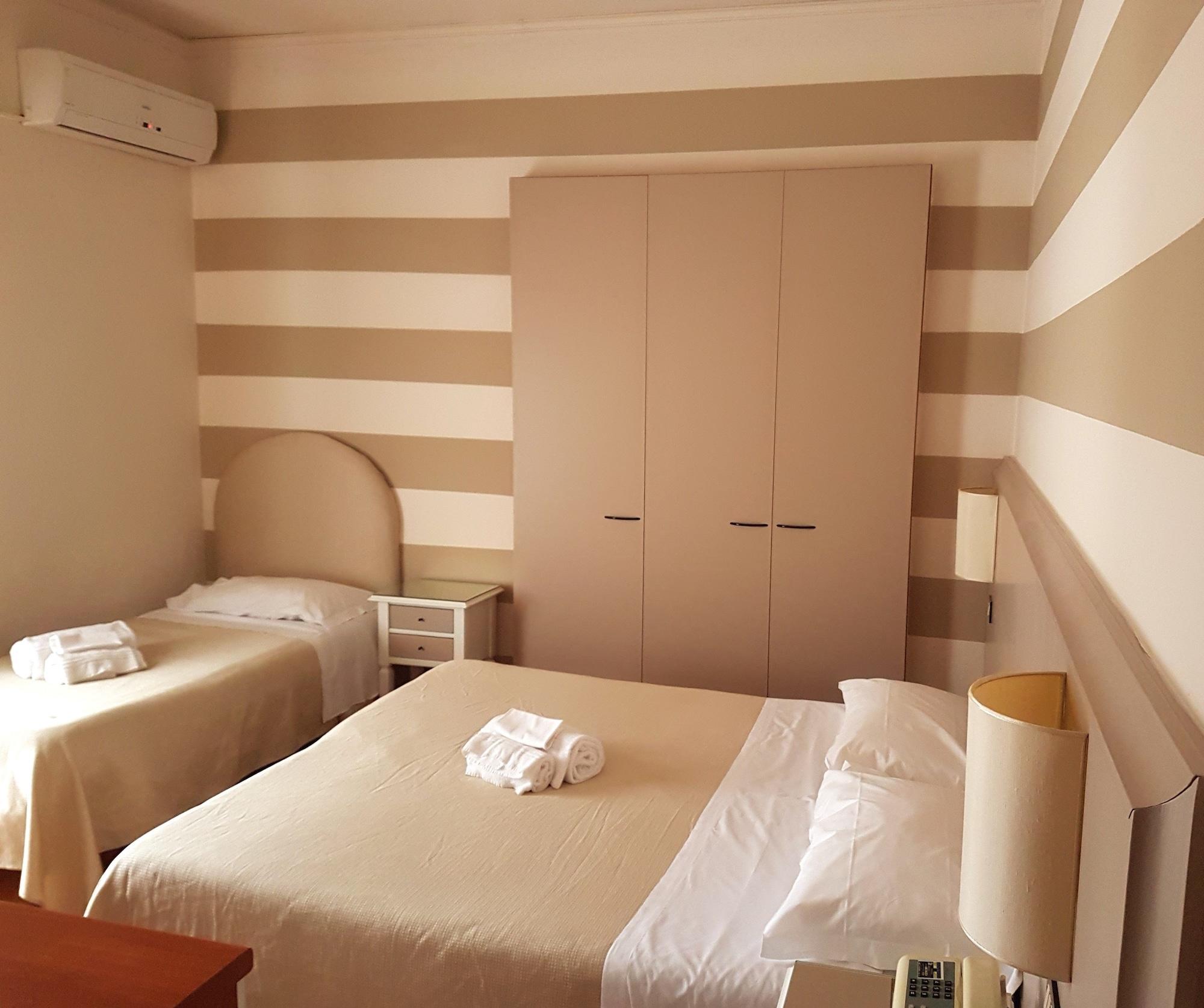 Park Hotel مونتيكاتيني تيرمي المظهر الخارجي الصورة