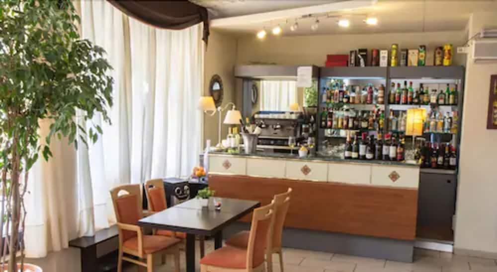 Park Hotel مونتيكاتيني تيرمي المظهر الخارجي الصورة